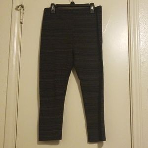 NWOT Capri Leggings